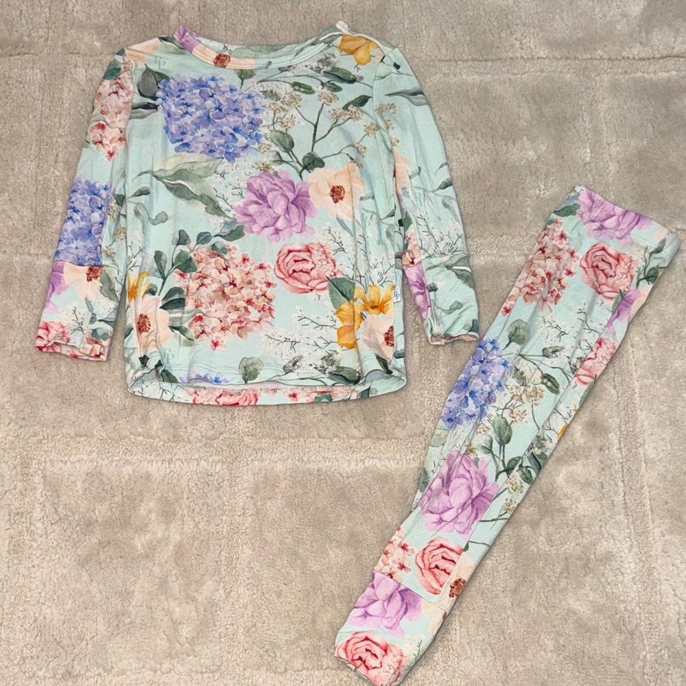 Posh Peanut Floral Kids Pajama Set - Multicolor
